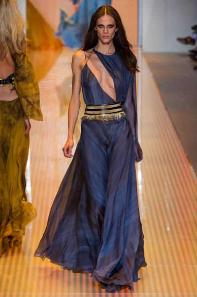 Look 44